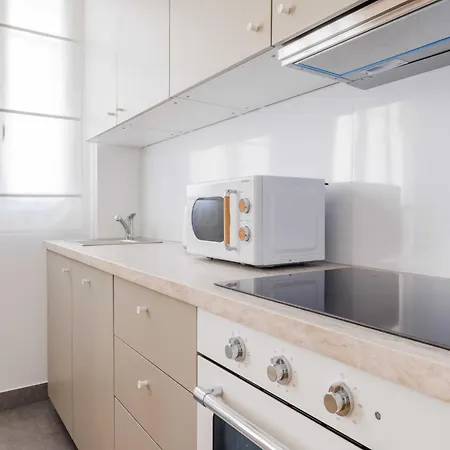 Superb - * Boulogne-Billancourt